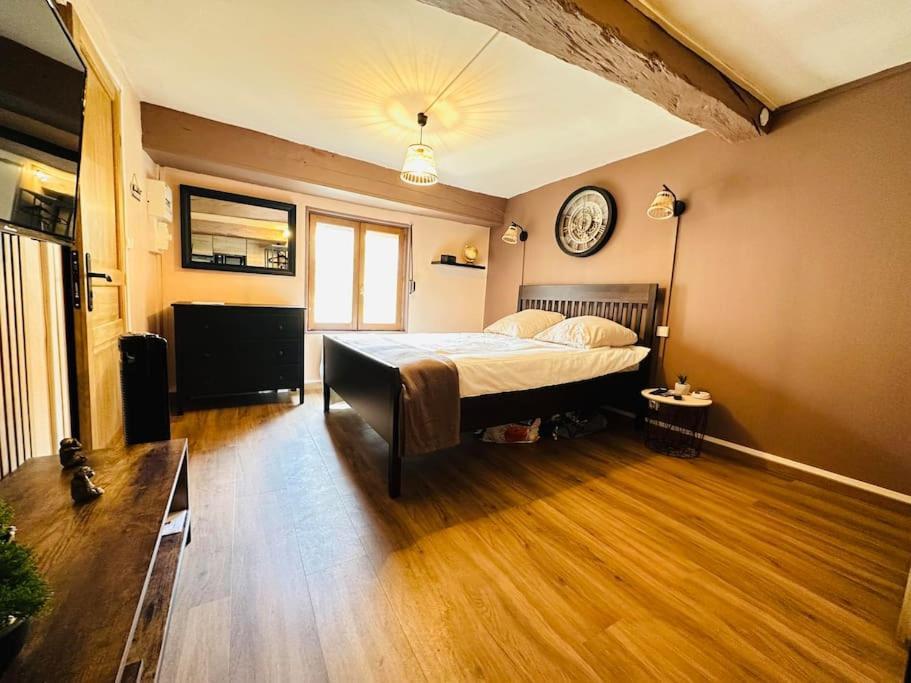 Appartamento Le Refuge Laon Esterno foto