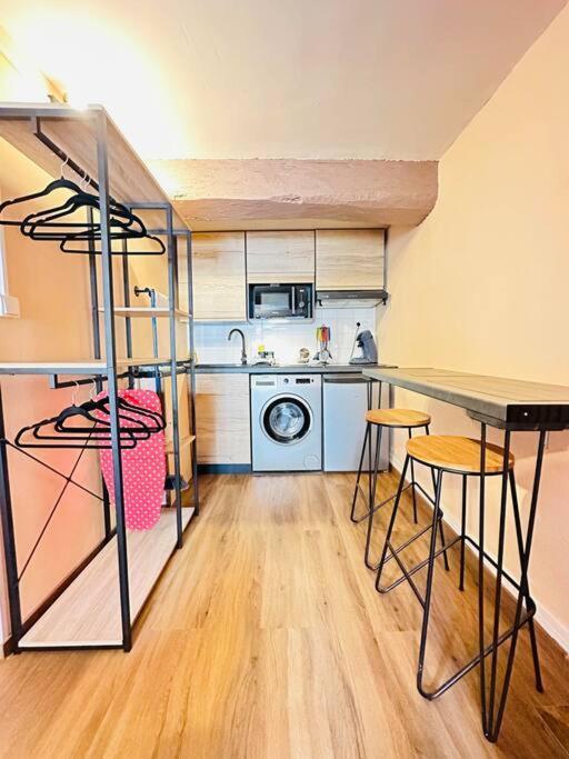 Appartamento Le Refuge Laon Esterno foto